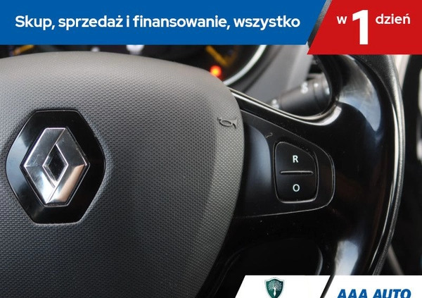 Renault Captur cena 42000 przebieg: 90813, rok produkcji 2015 z Garwolin małe 191